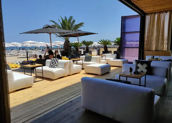 Pollo Resort, Summer Wind *