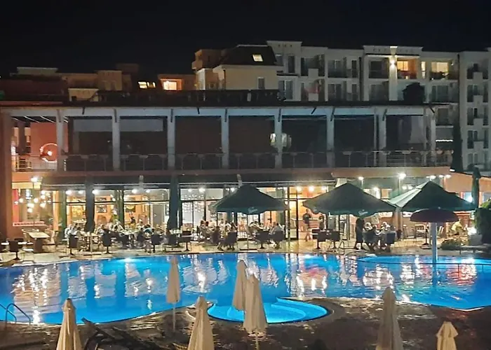 Pollo Resort, Summer Wind